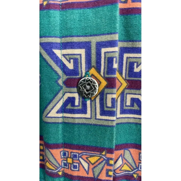 Vintage Women's Aztec Western Print Long Sleeve Button Up Shirt Size Large (L) - Picture 7 of 7